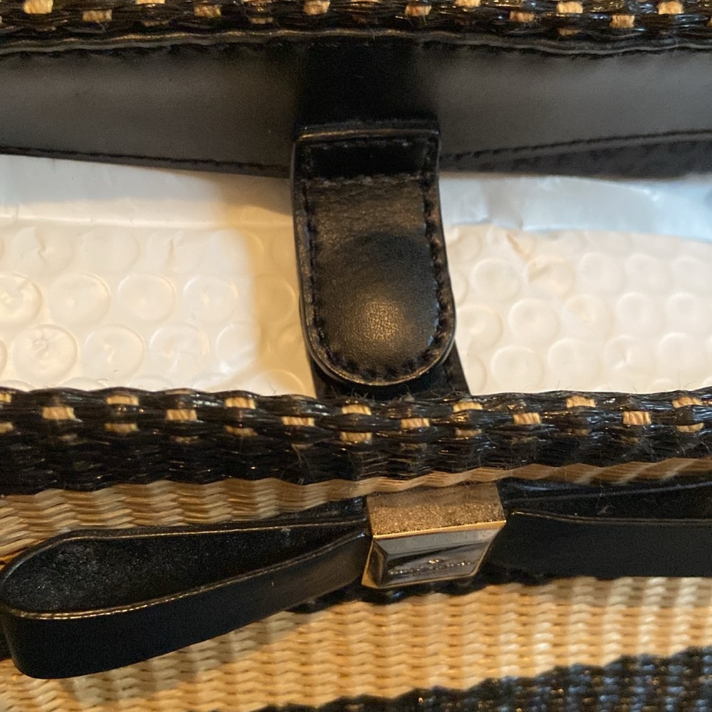 Kate Spade New York Wicklow Court Anabette Striped Large Straw Tote NWOT - Picture 9 of 9